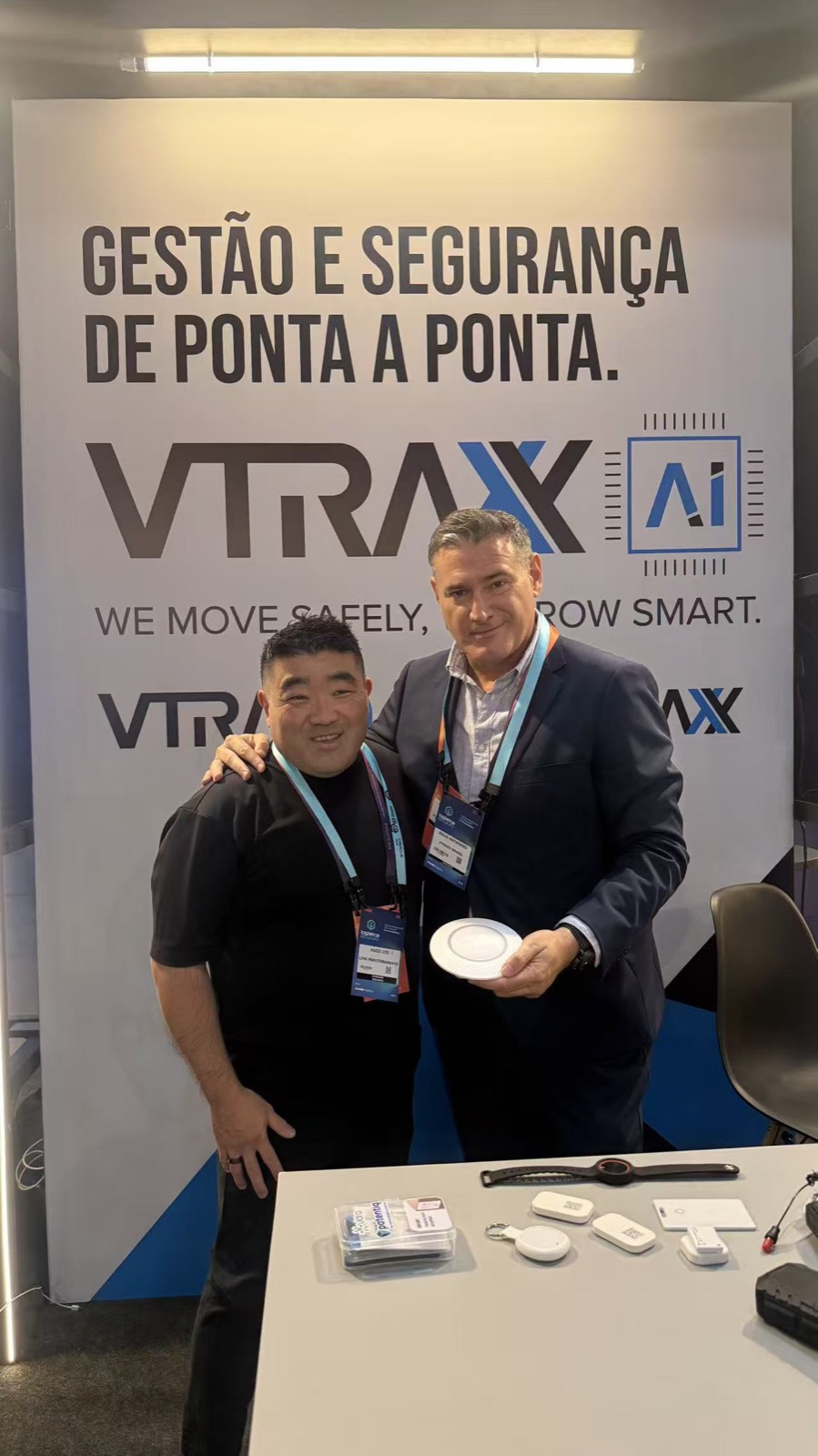 VTRAXX MDVR products and Bluetooth devices on display